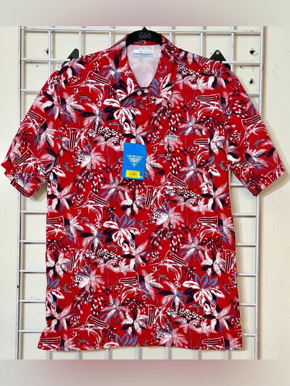 Columbia Red Super Slack Tide Camp Shirt New With Tag Size Small